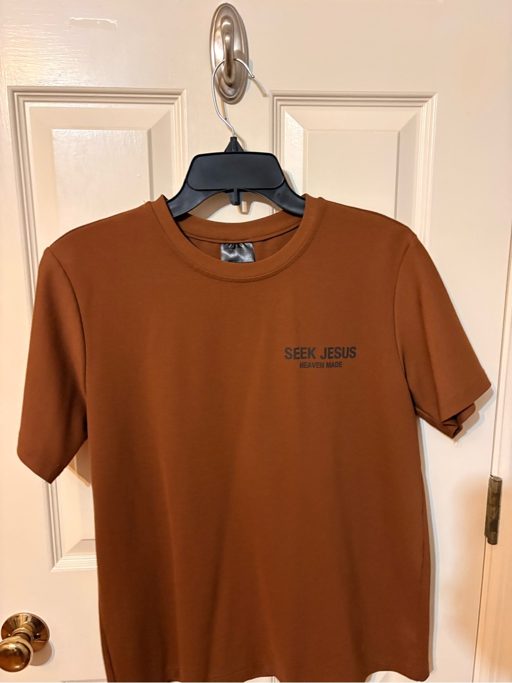 SEEK JESUS Brown Short Sleeve Crewneck T-Shirt